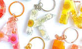 Epoxy resin letters maken (sleutelhangers) - itsOkay