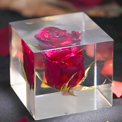 Casting rose in epoxy in 7 steps